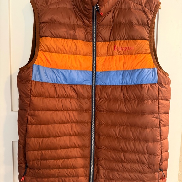 Cotopaxi Men's Fuego Down Vest Acorn Stripes - Picture 2 of 5